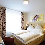 Burgdorfs & Restaurant 3*