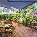 Burgdorfs & Restaurant Hotel Hude (Oldenburg)