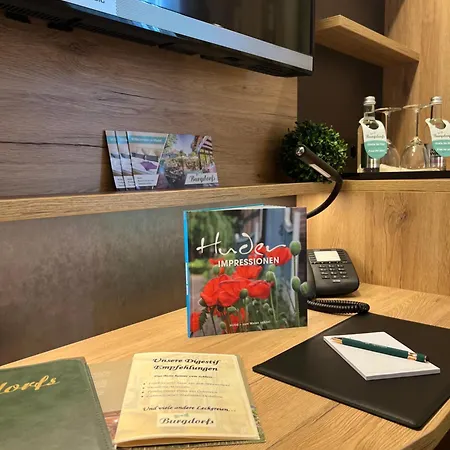 Burgdorfs & Restaurant Hotel Hude (Oldenburg)
