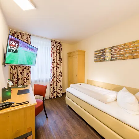 Burgdorfs & Restaurant 3* Hude (Oldenburg)