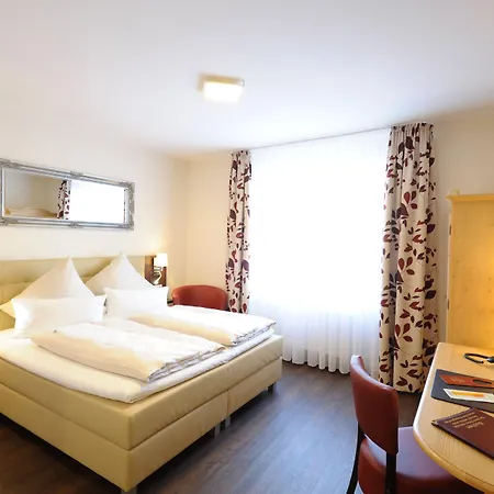 Отель Burgdorfs & Restaurant