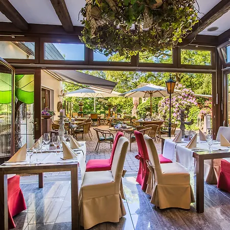 Burgdorfs & Restaurant Hotel 3*