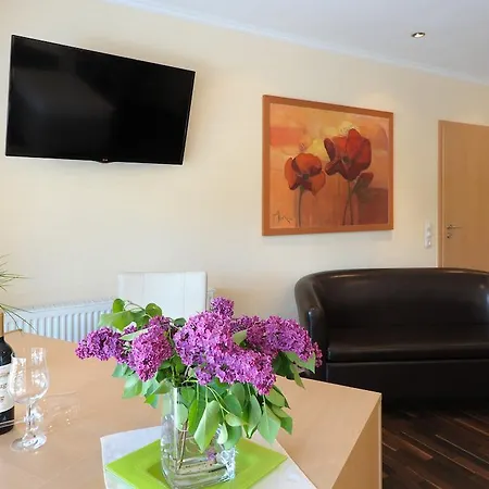 Burgdorfs & Restaurant Szálloda 3*